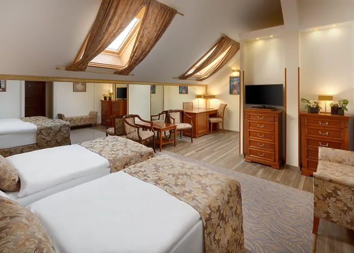 Boutique Seven Days Hotel