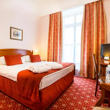 Hotel Boutique Seven Days 4*