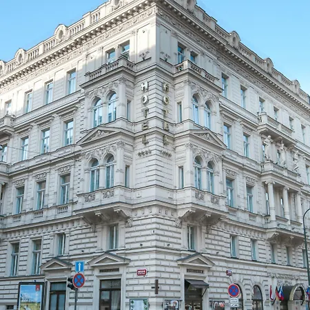 Boutique Seven Days Hotel 4*