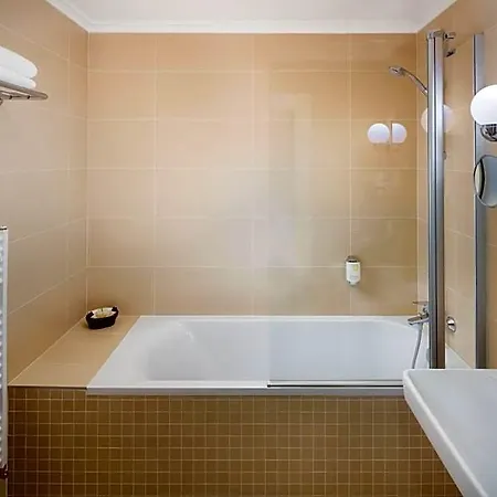 Hotel Boutique Seven Days 4*