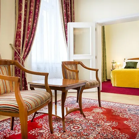 Boutique Seven Days 4* Prag