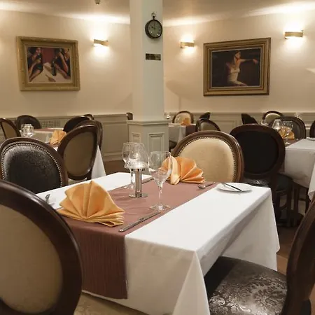 Boutique Seven Days Hotel 4*